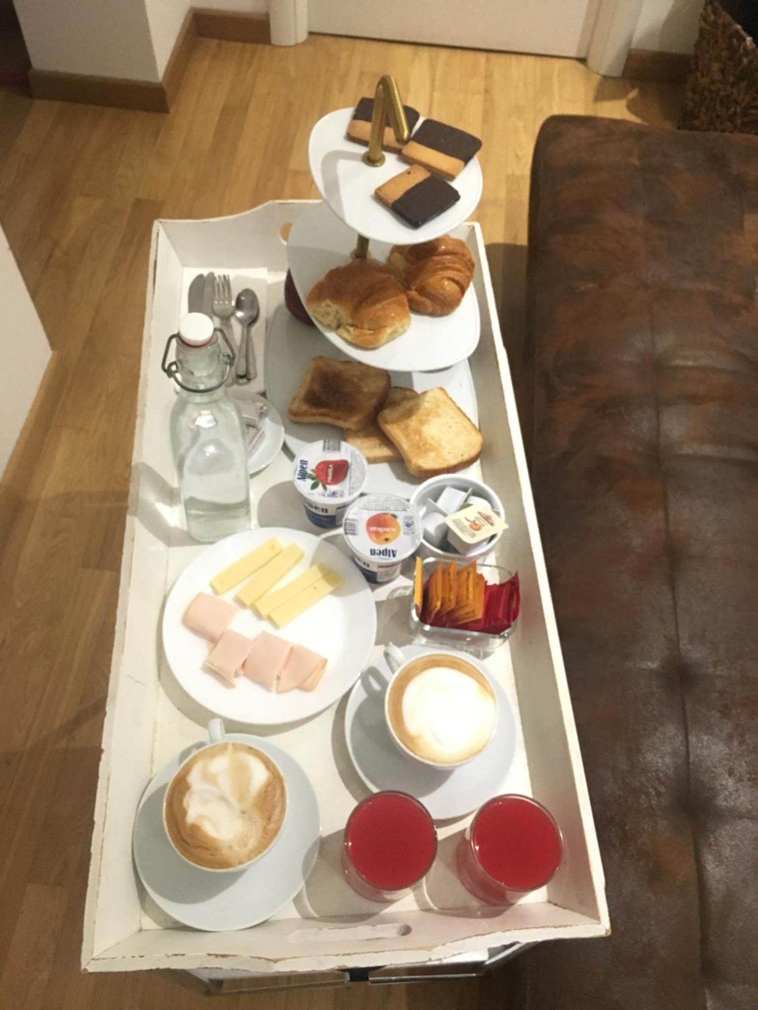 La Finestra Sul Colosseo B&B 1 罗马 外观 照片